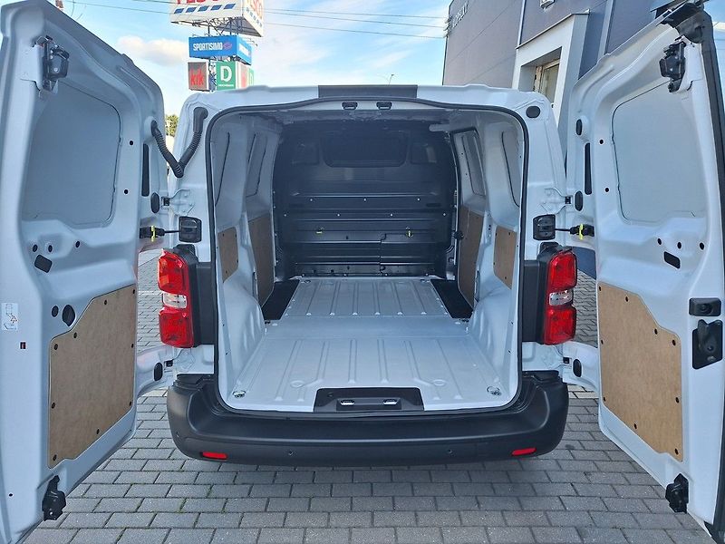 Peugeot Expert (2026) Furgon L2 2.2 BHDi 150  M6 - fotka 9 z 14