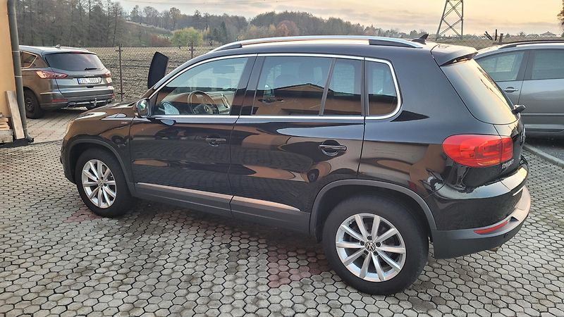 Volkswagen Tiguan (2016) 2,0TDi 110kW Lounge  - fotka 8 z 42