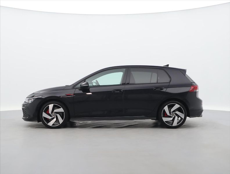 Volkswagen Golf 2,0 TSI GTI 180kW DSG DPH - fotka 4 z 41