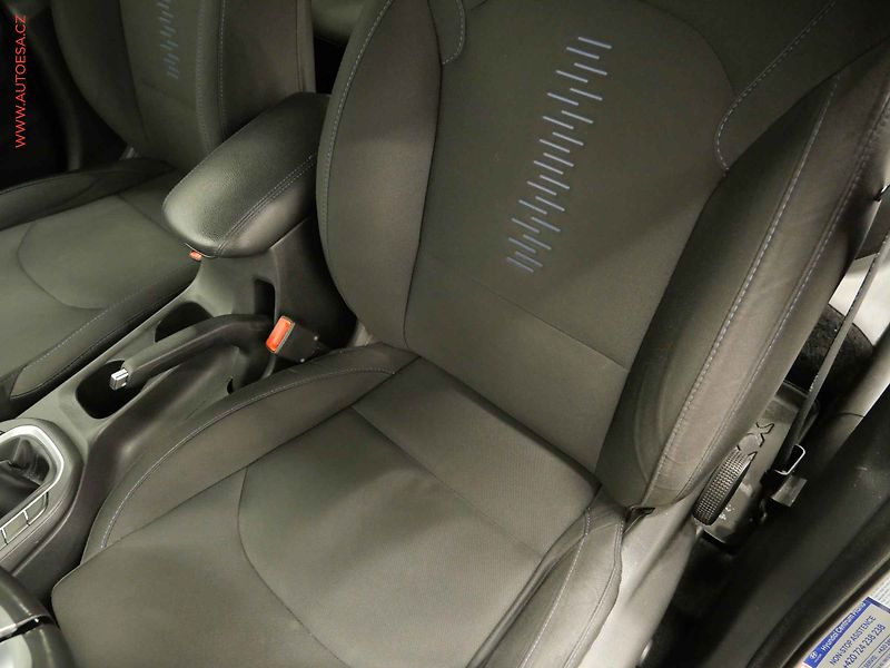 Hyundai i30 (2018) 1.4 T-GDi, ČR, TZ, ČR - fotka 9 z 22
