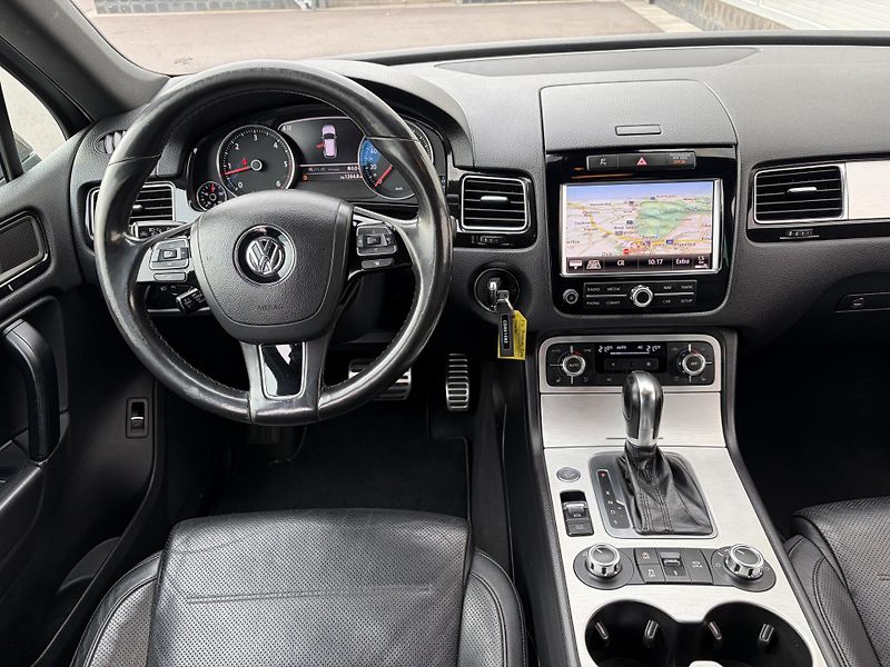 Volkswagen Touareg (2011) 180kW/PLNÝ SERVIS/N.ROZVODY/ - fotka 10 z 22