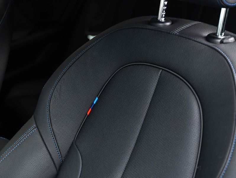 BMW Řada 2 220i Gran Coupé - fotka 19 z 23
