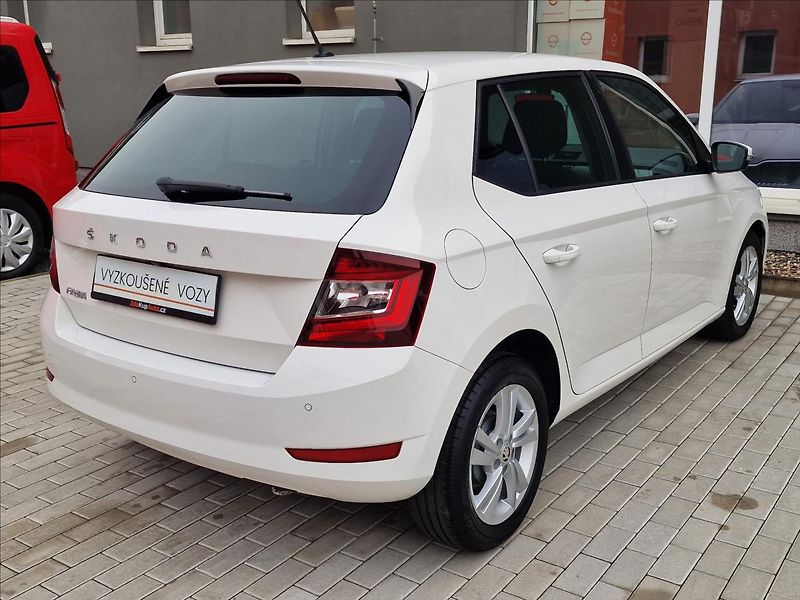 Škoda Fabia 1.0TSI Style, původ ČR,1.Maj. - fotka 10 z 48