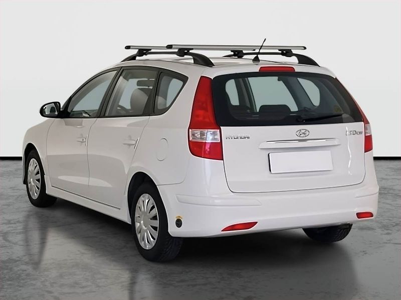 Hyundai i30 (2012) 1.6 CVVT, LPG, servisované - fotka 4 z 17