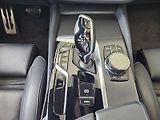 BMW Řada 5 M550i xDrive - náhled 26