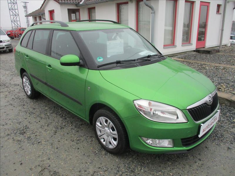 Škoda Fabia 1,2 TSI, klima, serv. kniha, - fotografie inzerátu
