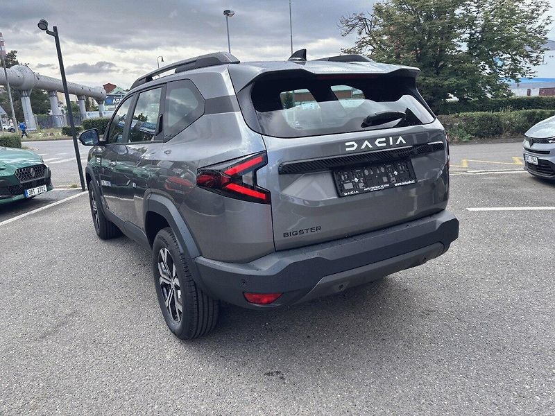 Dacia Bigster (2025) expression mild hybrid 140 - fotka 3 z 9
