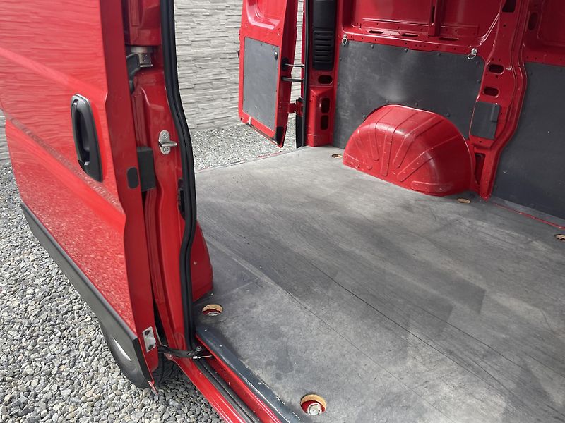 Peugeot Boxer 2.2HDi 120PS CZ DPH REZERVACE! - fotka 104 z 139