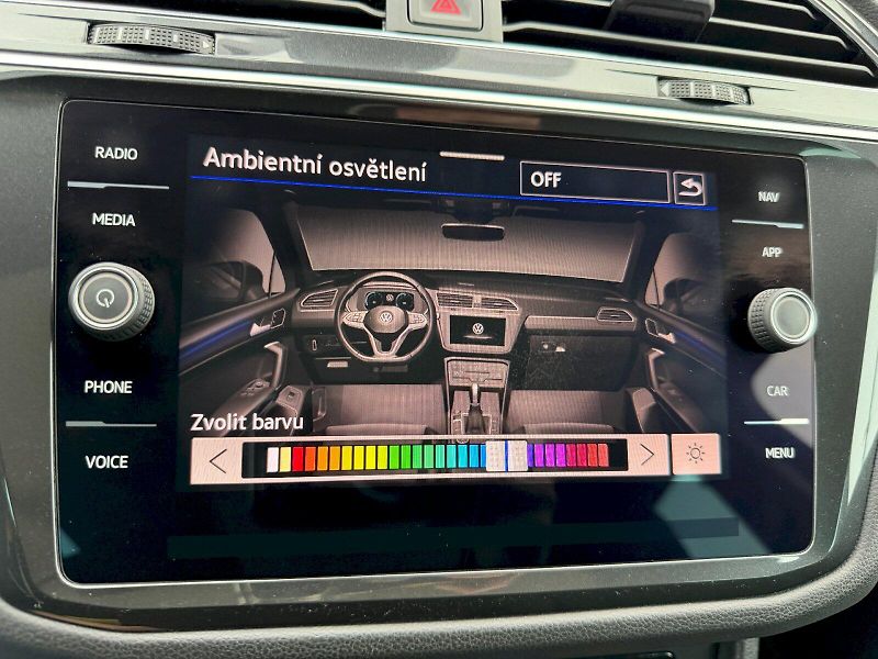 Volkswagen Tiguan (2022) 2.0 TDI 110kW Elegance - fotka 19 z 35
