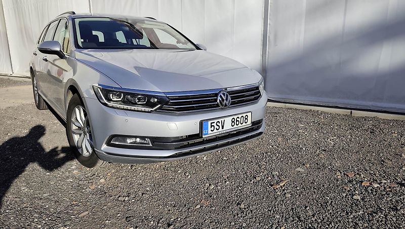 Volkswagen Passat (2019) Webasto-el.tažné-Matrix-Adapt. - fotka 4 z 37