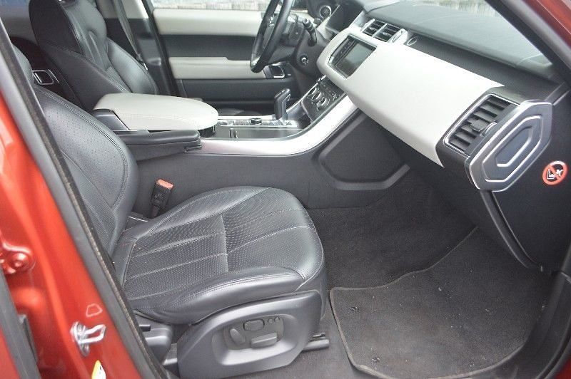 Land Rover Range Rover Sport - fotka 14 z 27