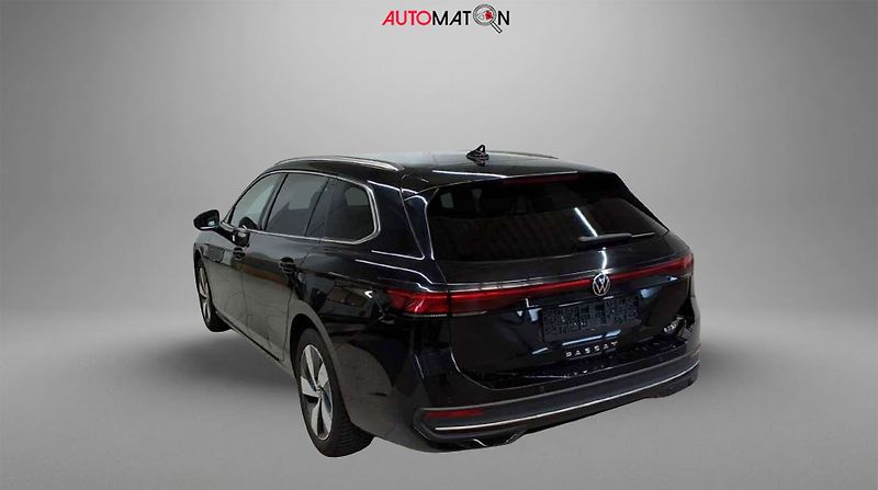 Volkswagen Passat 1.5eTSI ACC Kamera Asistence - fotka 3 z 8