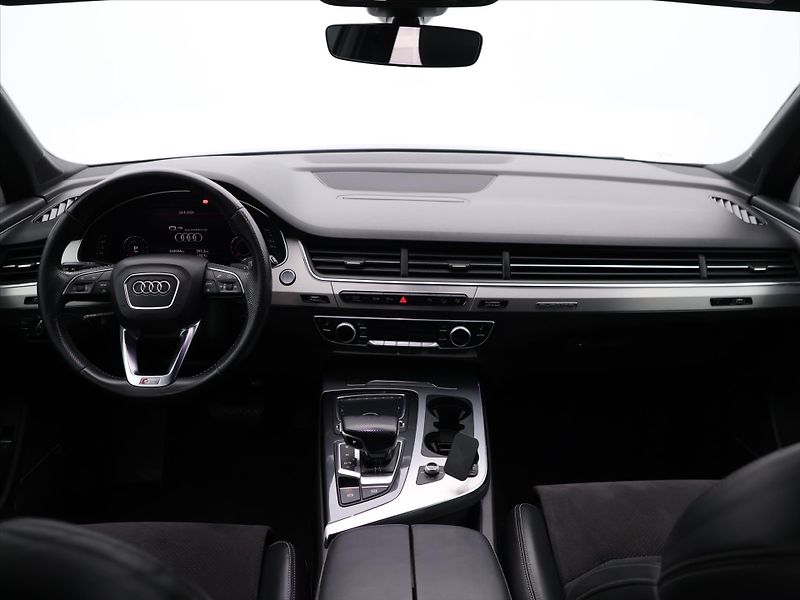 Audi Q7 3,0 TDI 200kW quattro 1.Maj. - fotka 24 z 32