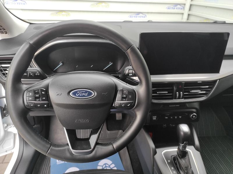 Ford Focus 1.0 EcoBoost mHev 114kw AT - fotka 13 z 44