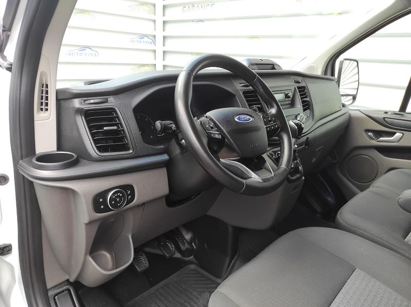 Ford Transit Custom 2,0EcoBlue mHev, L2, 6 míst,TZ - fotka 14 z 46