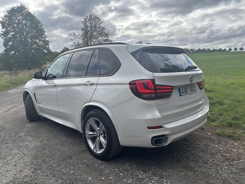 BMW X5 M PAKET X-DRIVE 40D - 230 kW - fotka 4 z 30