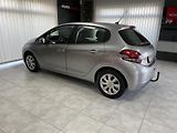 Peugeot 208 1.2 PT ČR 1.MAJ.SERVISKA       - náhled 8