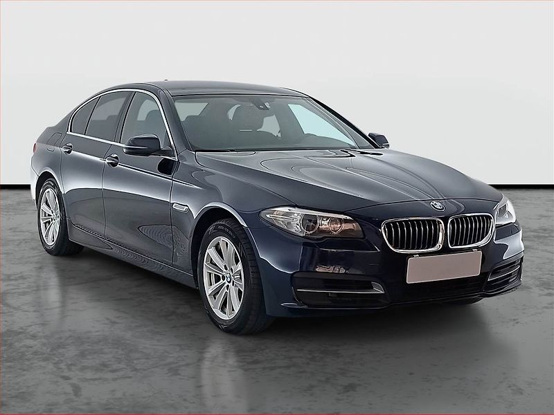 BMW Řada 5 (2015) 520d xDrive, 4X4, Automat - fotografie inzerátu