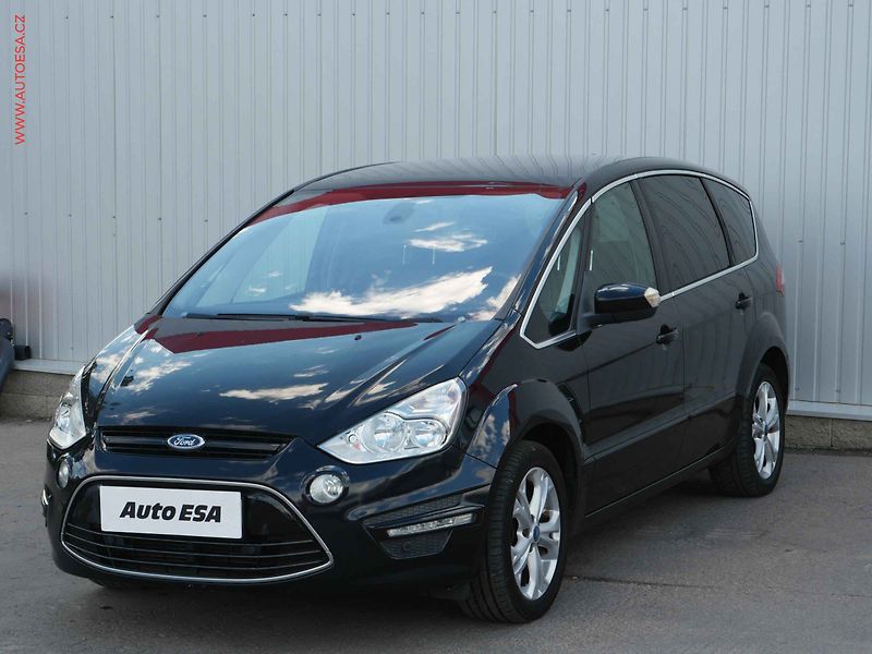 Ford S-MAX (2014) 2.0 TDCi, AT, tempo, kamera - fotka 3 z 23