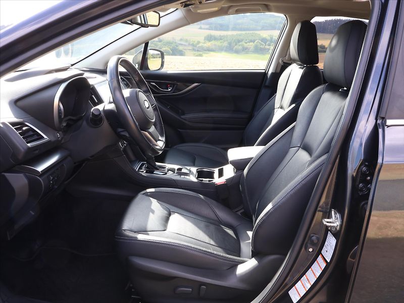 Subaru Impreza 1,6 i Aut. AWD Premium 1.Maj - fotka 10 z 33