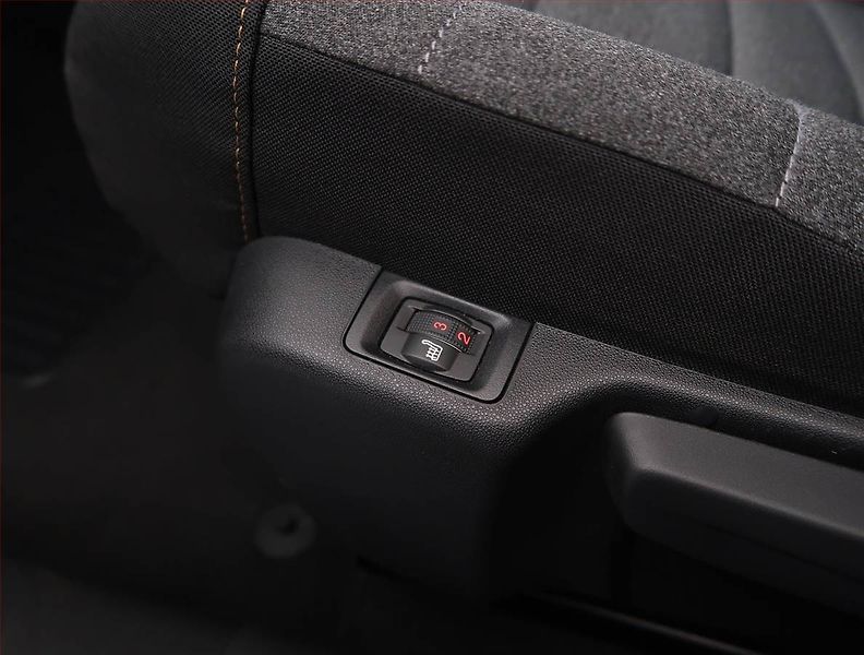 Citroën C3 (2024) Shine 1.2 PureTech, Automat - fotka 22 z 26
