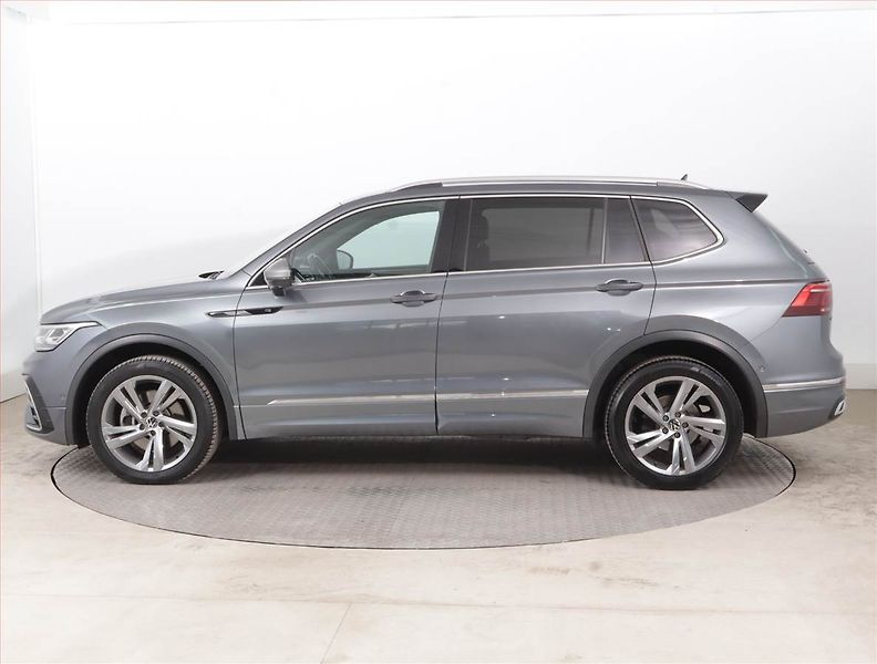 Volkswagen Tiguan (2023) R-Line 2.0 TDI - fotka 3 z 17