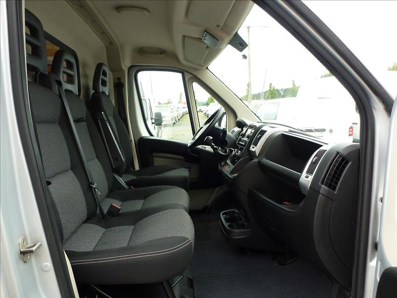 Fiat Ducato 2,3 MultiJet 250 Maxi L4H3 - fotka 28 z 54