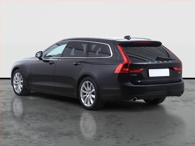 Volvo V90 (2018) D4, Automat, Serv.kniha, Kůže - fotka 4 z 27