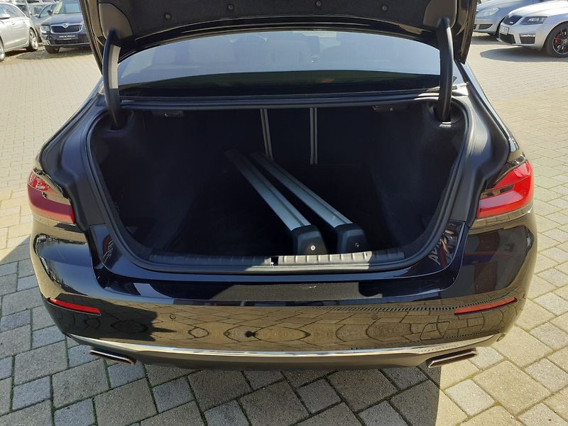 BMW Řada 5 (2020) 540 i xDrive ČR DPH - fotka 25 z 41