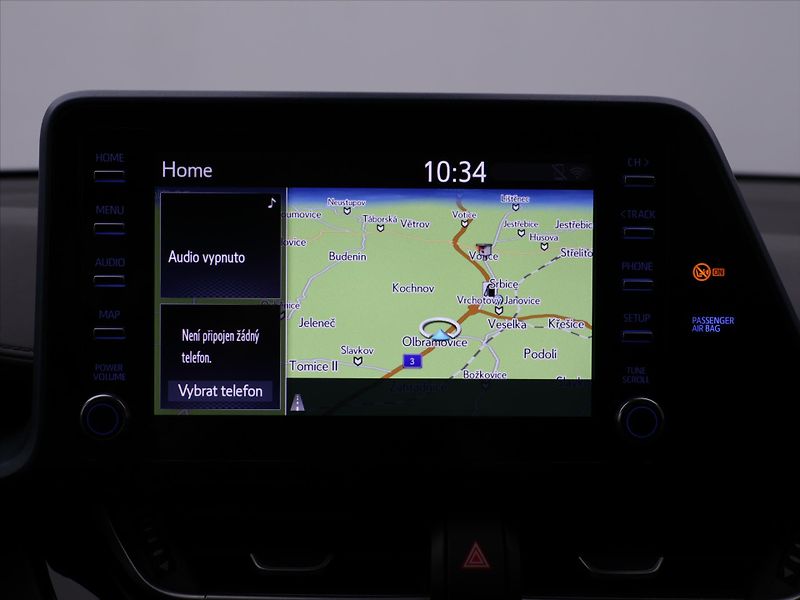 Toyota C-HR 2,0 E-CVT 112kW Executive - fotka 19 z 30