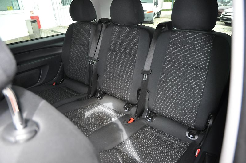 Mercedes-Benz Vito 300d L TOURER 4x4 - fotka 9 z 23