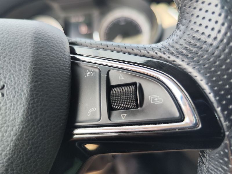 Škoda Octavia 2.0 TDI/110kW Style 4x4 - fotka 26 z 31