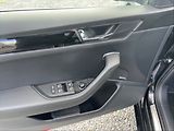Škoda Superb 2,0 TDI Laurin&Klement 4x4 DSG - náhled 11