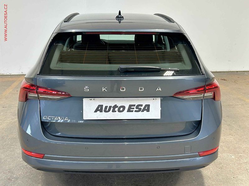 Škoda Octavia (2020) 2.0TDi, LED, navi, kamera - fotka 5 z 17