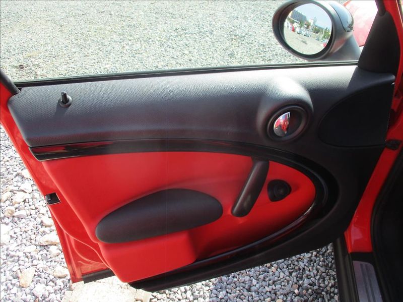 Mini Countryman 1,6 D, aut.klima,serv.kniha, - fotka 12 z 31