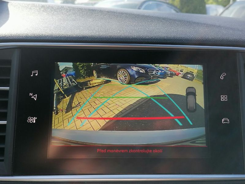 Peugeot 308 (2018) 2.0 HDi SW GT-Line 130kW A/T - fotka 10 z 28