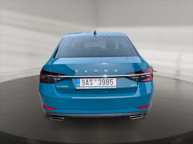 Škoda Superb 2,0 TSI 206 L&K 4x4 DSG - fotka 5 z 11
