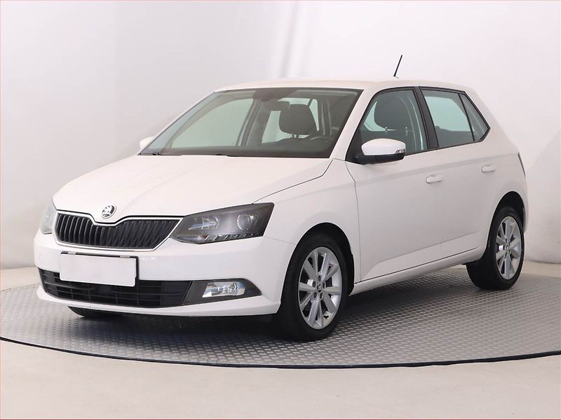 Škoda Fabia (2017) Style 1.4 TDI, Serv.kniha - fotka 2 z 20
