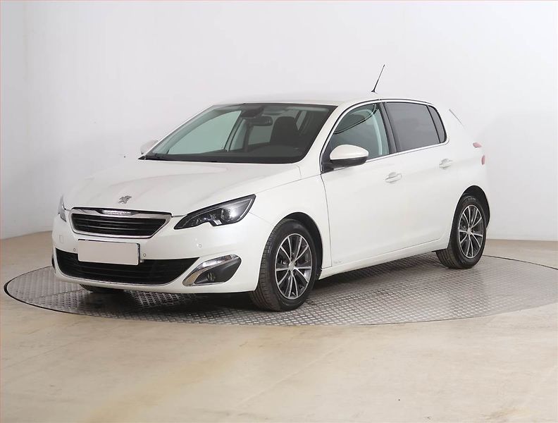Peugeot 308 (2015) Allure 1.6 BlueHDi, Serv.kniha - fotka 2 z 20