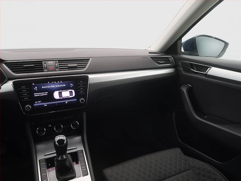 Škoda Superb (2021) Ambition 2.0 TDI, Automat - fotka 8 z 17