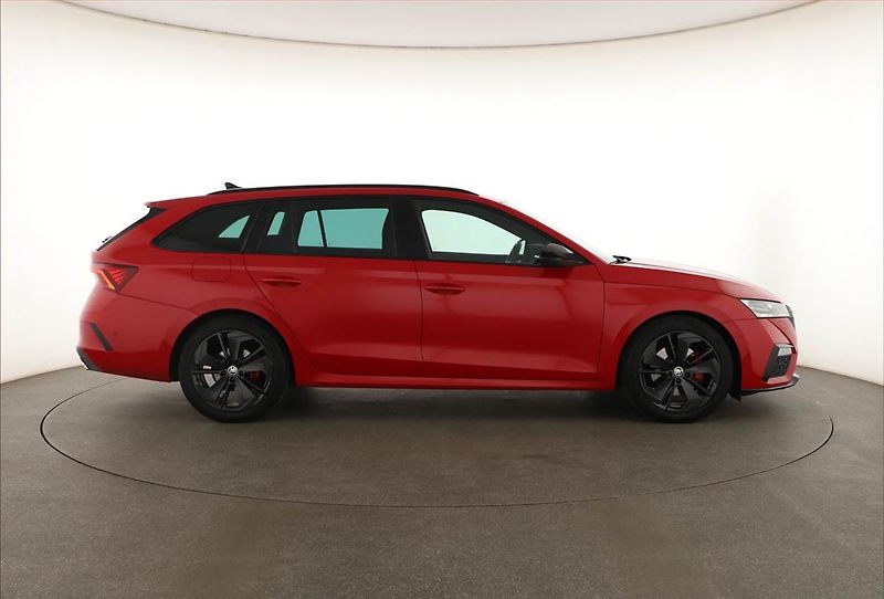 Škoda Octavia (2021) RS 2.0 TDI - fotka 6 z 20