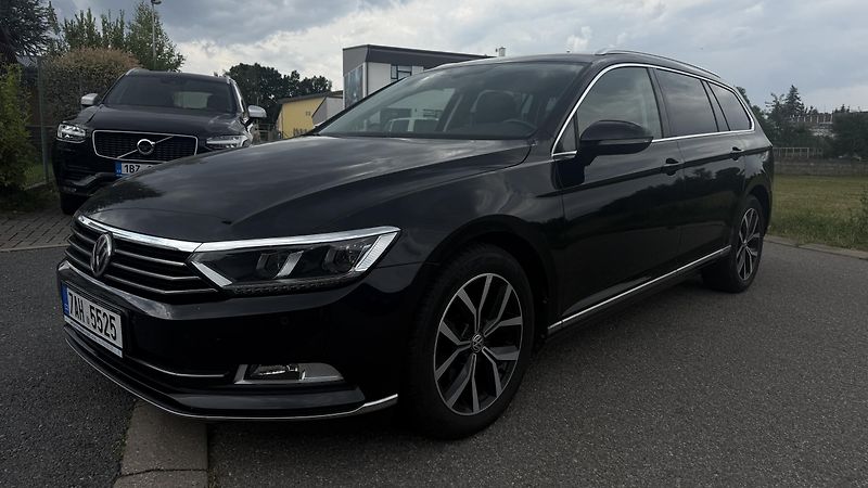 Volkswagen Passat (2018) 2.0 TDI DSG 110KW 144 TIS KM  - fotka 1 z 27