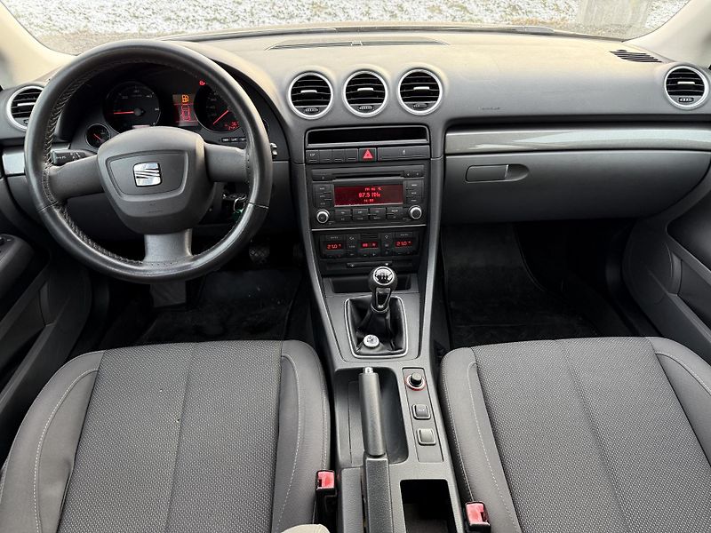Seat Exeo 2,0TDI 105kW - fotka 9 z 21