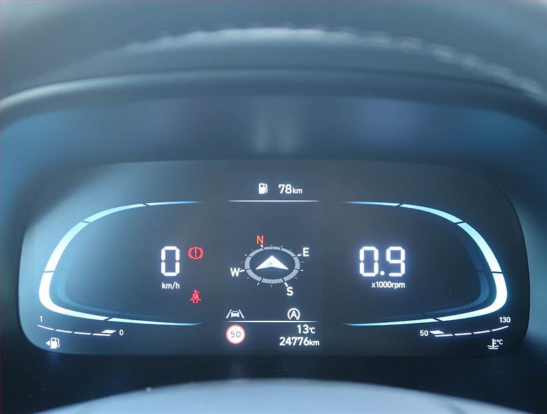 Hyundai i30 (2025) 1.0 T-GDI, Serv.kniha, Navi - fotka 11 z 16