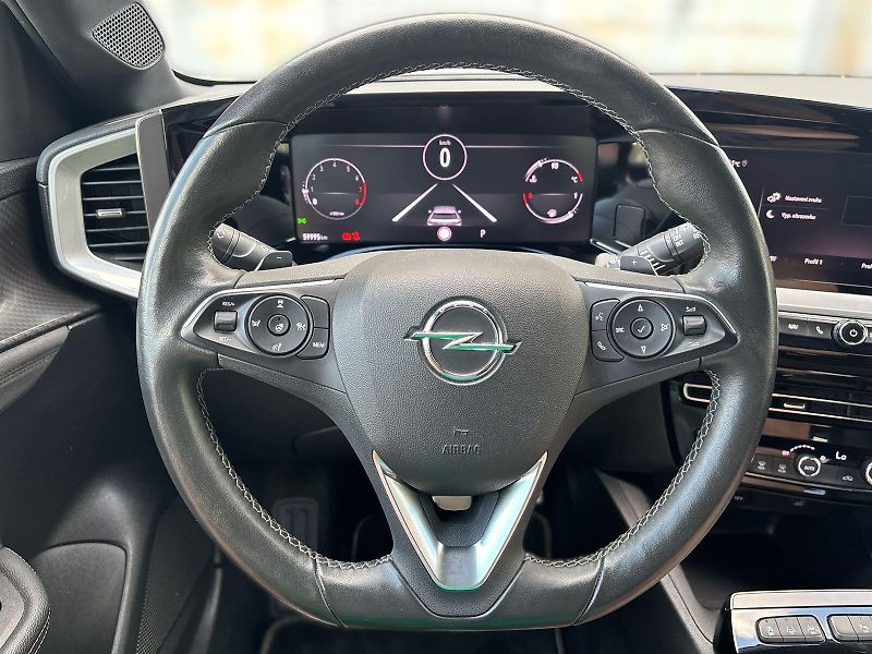 Opel Mokka (2022) 1.2 Turbo AT Ultimate - fotka 19 z 28