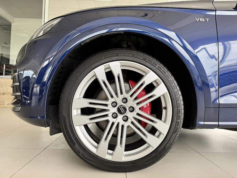 Audi SQ5 3,0TFSI Quattro*KeyLess*Tažné - fotka 40 z 41