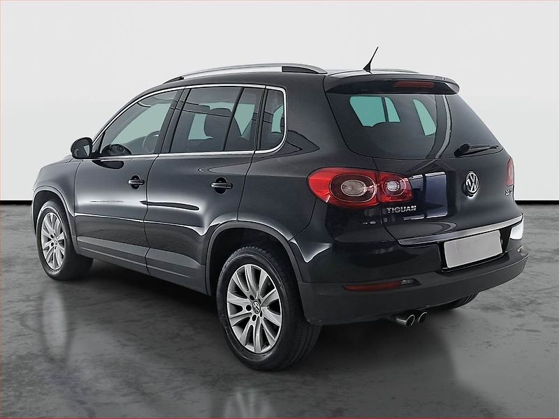 Volkswagen Tiguan (2009) 2.0 TDI, 4X4, ČR,1.maj - fotka 4 z 17