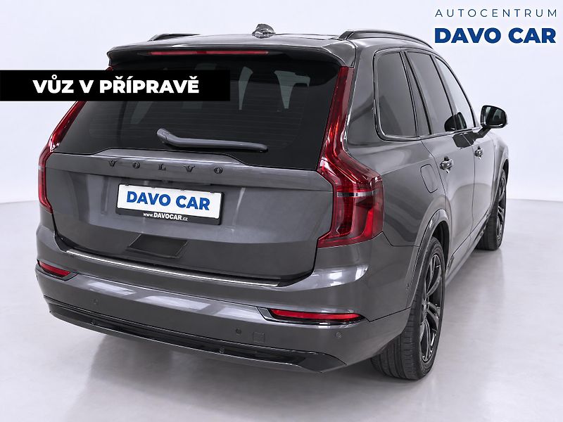 Volvo XC90 2,0 B5 173kW 4x4 Ultimate Aut. - fotka 4 z 12