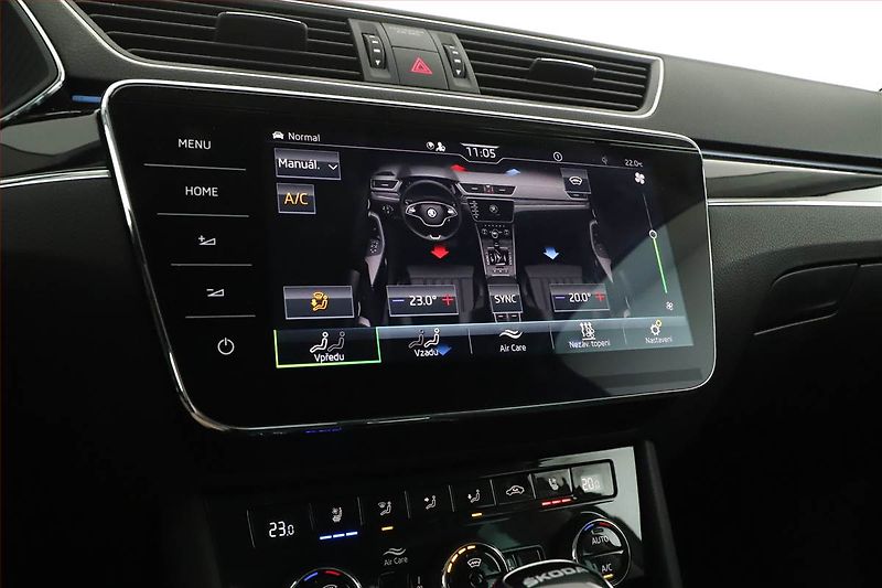 Škoda Superb (2023) Laurin&Klement 2.0 TDI - fotka 15 z 27