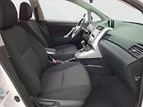 Toyota Verso (2010) 2.2 D-4D, Automat, Navi - náhled 9
